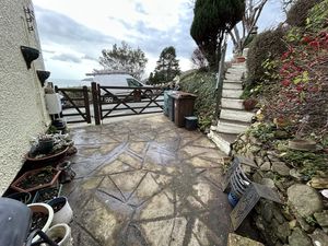 Photo 32- click for photo gallery